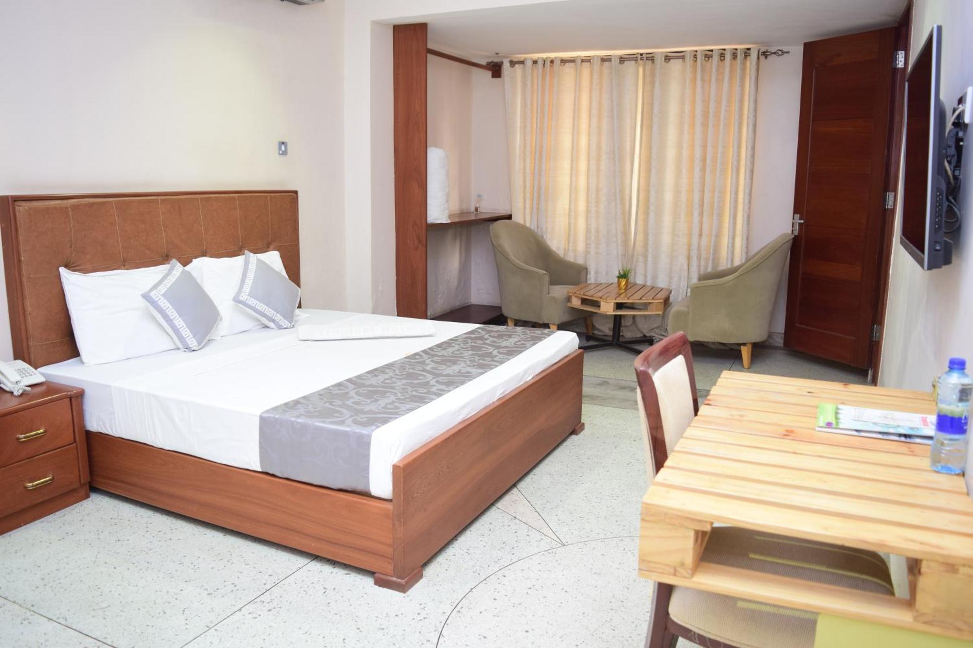 K27 Premier Backpackers Vandrarhem Dar es Salaam Exteriör bild