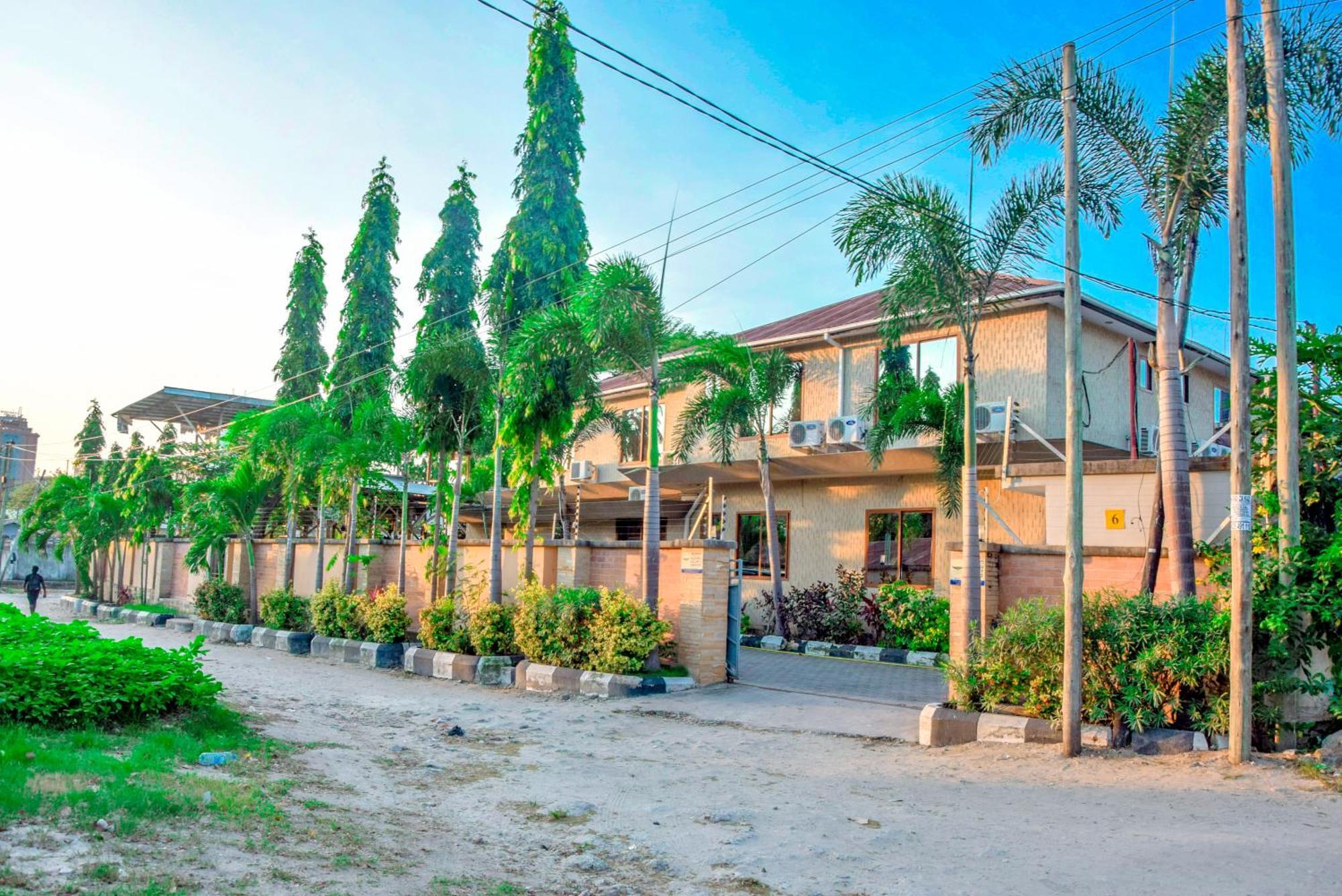 K27 Premier Backpackers Vandrarhem Dar es Salaam Exteriör bild