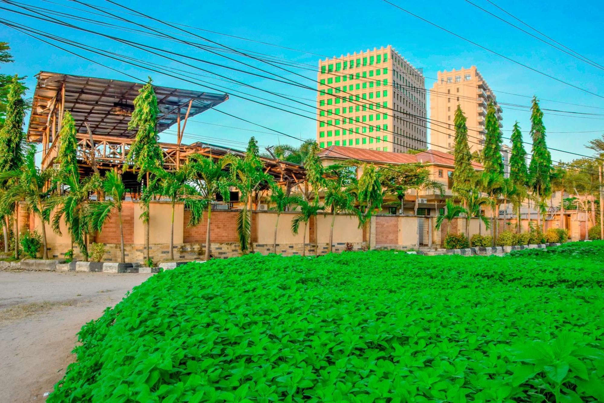 K27 Premier Backpackers Vandrarhem Dar es Salaam Exteriör bild